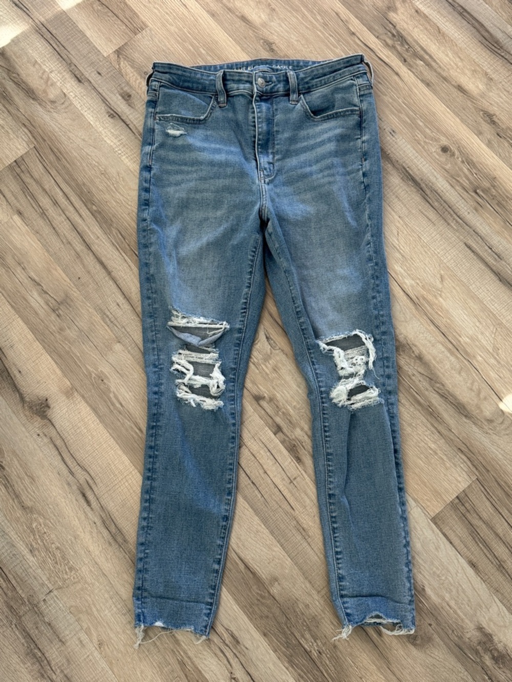 American Eagle Women's Skinny Jeans - Medium Blue